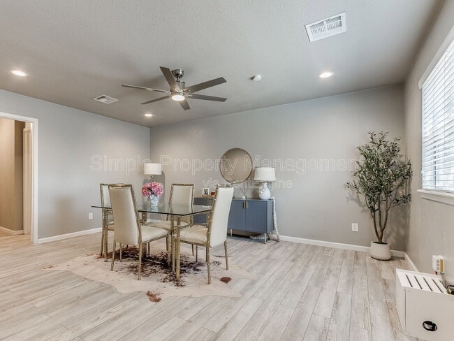 Photo - 4136 NW 61st Ter