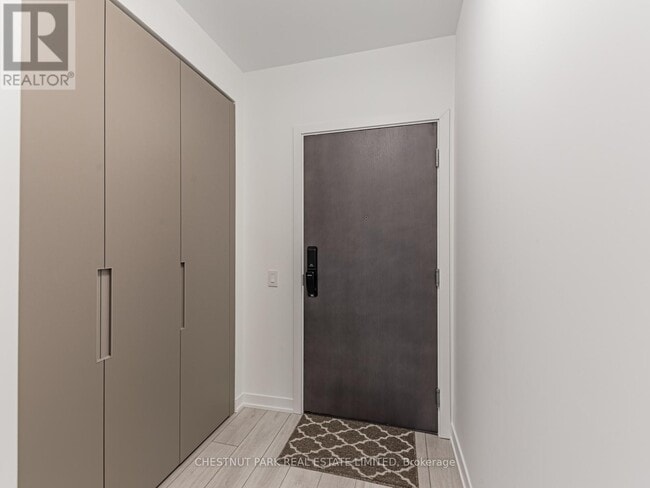 Photo - 1 Hillsdale Ave W Unité 603