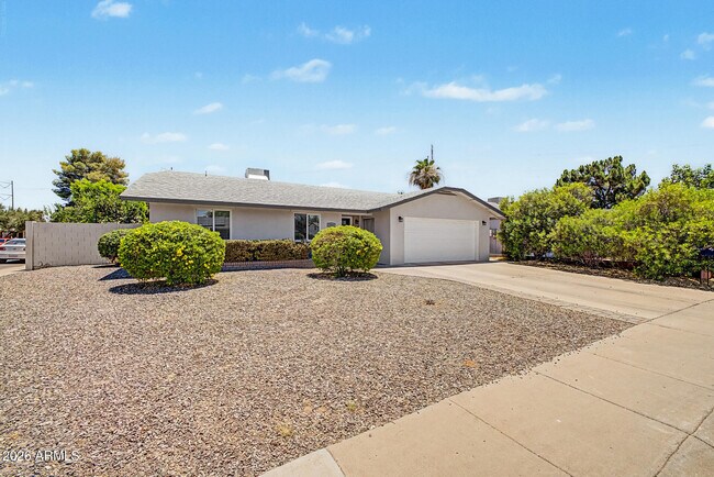 Photo - 139 E Heather Ave