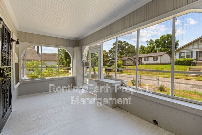 Photo - 1149 15th St SW