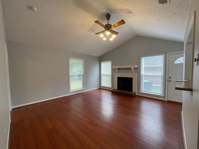 Photo - 7060 Candlewood Dr