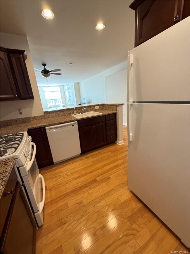 Photo - 3203 Leeward Dr