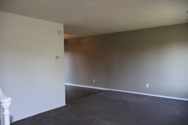 Photo - 33 Garden Ct NW Unit 33 1.5