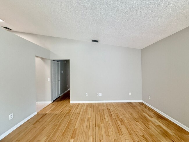 Photo - Cute 3/2 Townhome in Winter Park - close t...