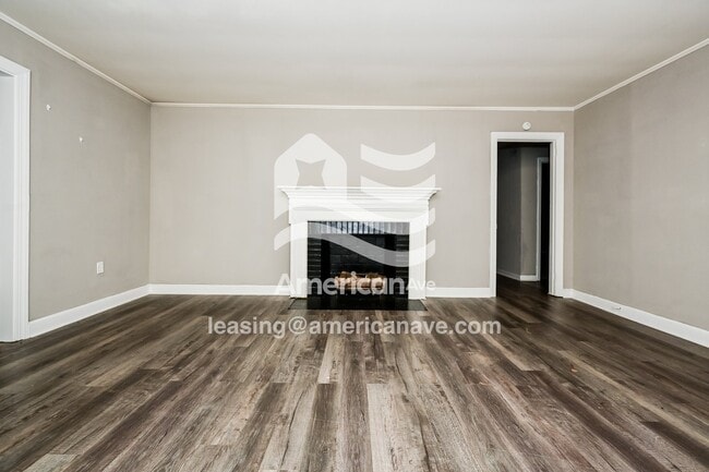 Photo - 156 Parkwood Ave