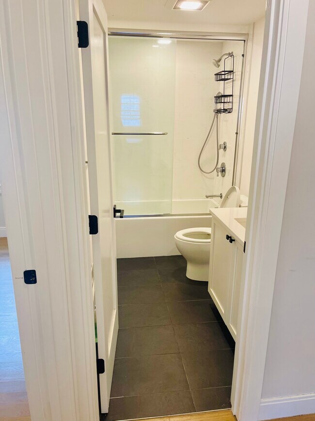 Photo - 46 Ridgemont St Unidad 1