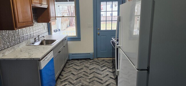 Photo - 117-119 Maplewood Road Apartamento Unidad 119 Maplewood Road