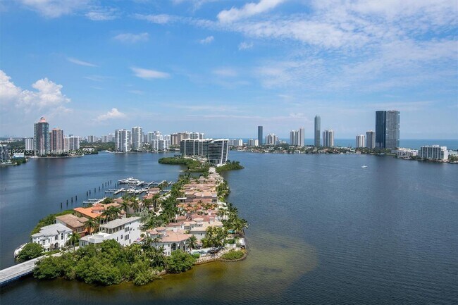 Photo - 3000 Island Blvd Condo Unit 2404