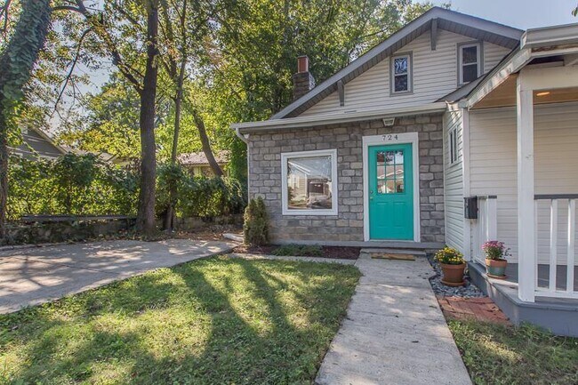 Photo - Cute home in Easy Nash w/fenced in yard