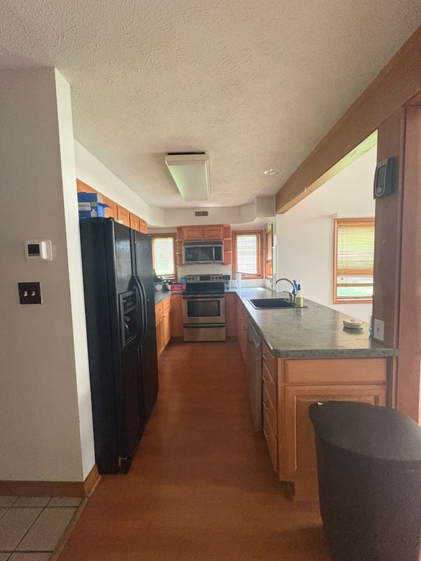 37 Skyview Dr