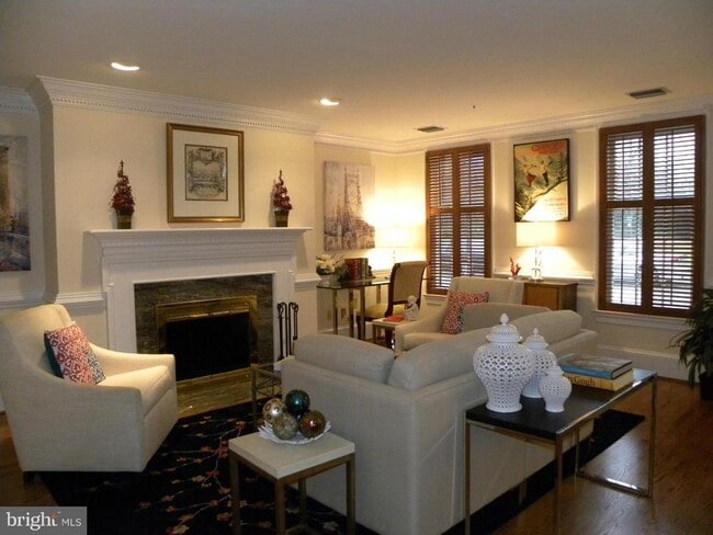 Photo - 460 S Union St