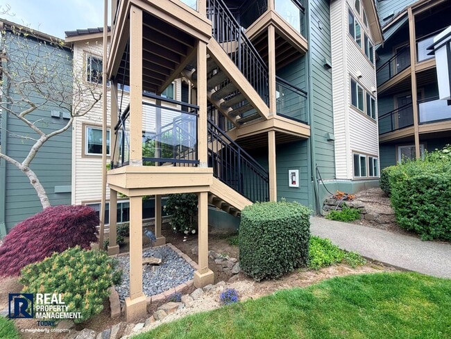 Photo - Updated 2 Bed Condo Near the Narrows – Water Views, Covered Parking & Prime Tacoma Location! Unit F102