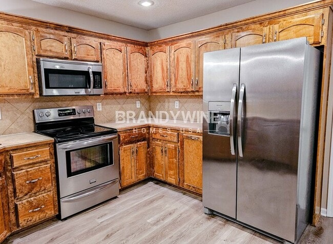 Photo - 803 SW Hilltop Ct