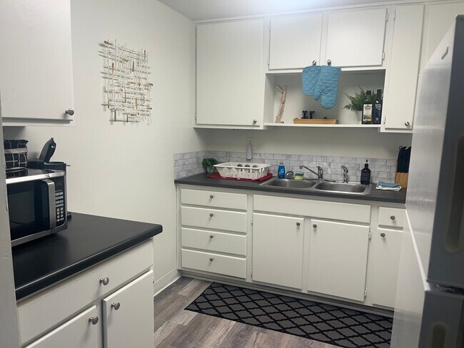 Photo - Main Street Apartments Unit 12