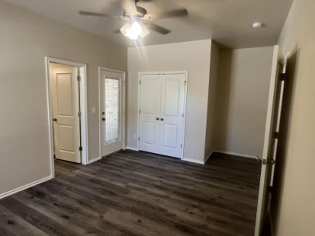 Photo - Move-In Ready 2-Bed Duplex – Bright, Modern, and Perfect for Pets!