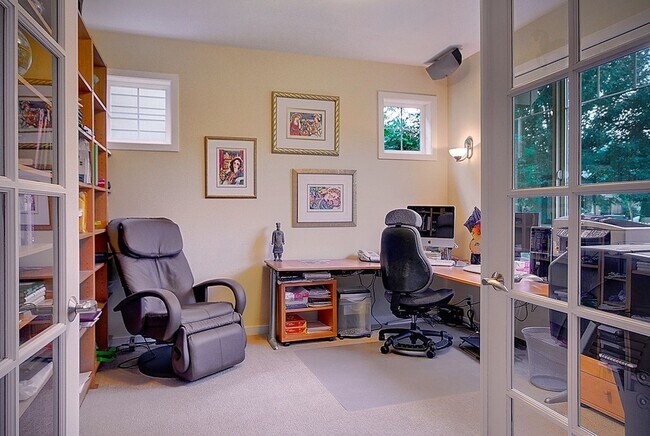 Photo - 3bd/2.5ba Redmond Home