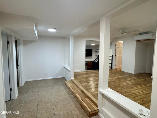 Photo - 6209 Airport Rd