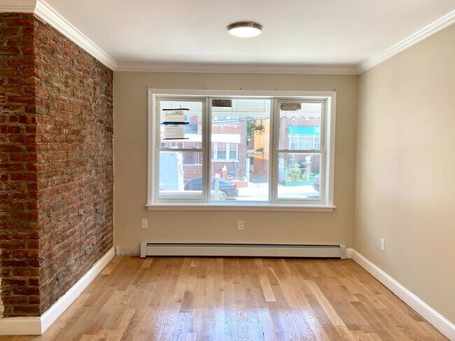 Photo - 3367 Fenton Ave