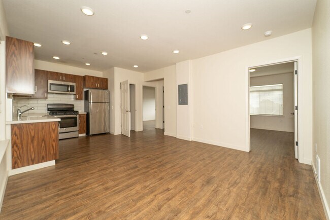 Photo - Stranda Apartments