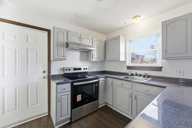 Photo - 33 Guilford St