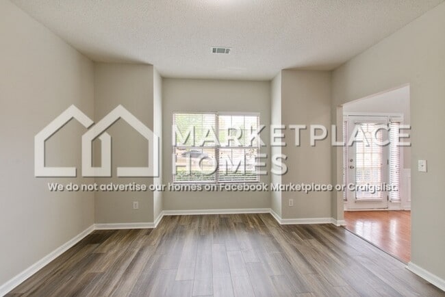 Photo - 435 Tellico Cir SW