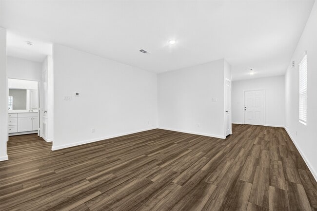 Photo - 15049 Ronan Dr