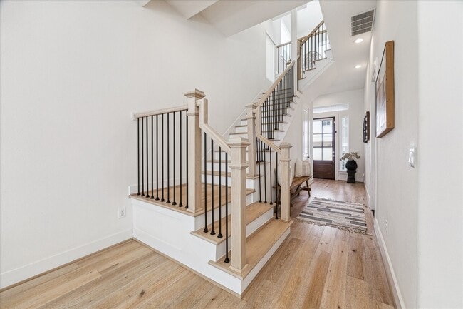 Photo - 3609 Lannister Ln