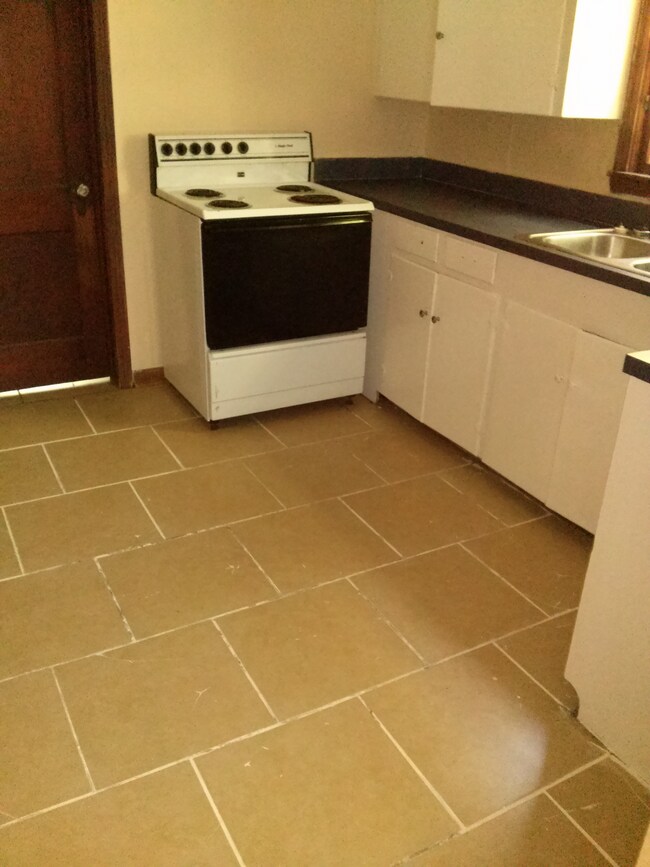 Photo - 10658 Iowa Ave