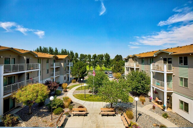 Pioneer Village Retirement Community