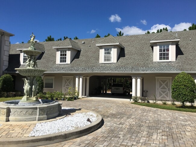 Photo - 18520 Ramblewood Rd Unidad Guest House