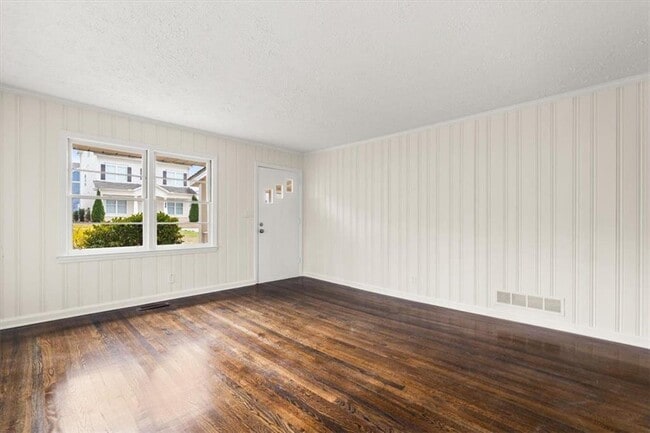 Photo - 1451 Belmont Ave