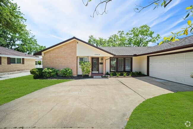 Building Photo - 4943 Cheena Dr Rental
