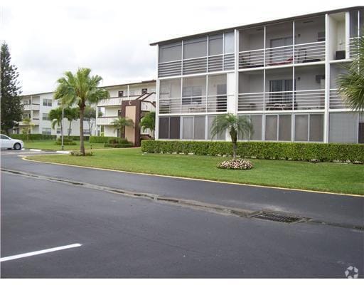 Building Photo - 119 Suffolk C Unit 119 Rental