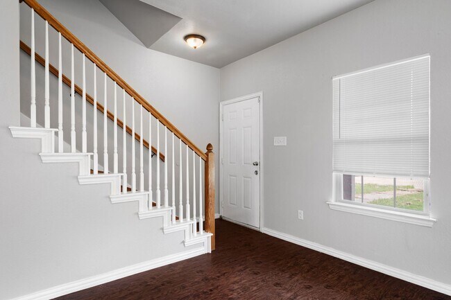 Photo - Jewel St- Duplex Unidad 3601