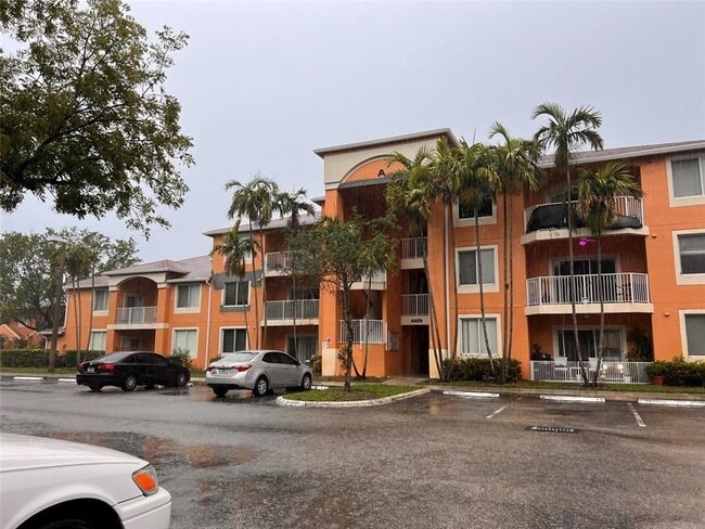 Building Photo - 6928 SW 39th St Unit 207 Rental