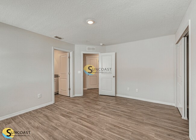 Photo - 9596 Hood Rd Unit 101