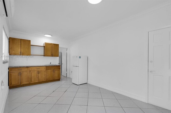 Photo - 201 SW 51st Ct Unit 3