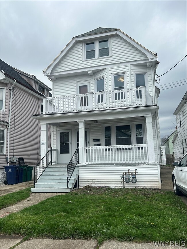 Building Photo - 411 Cambridge Ave