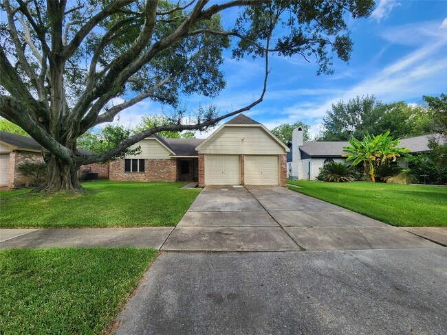 Building Photo - 2314 Stillmeadow Dr