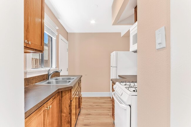 Photo - 1460 Gaviota Ave Unidad 10