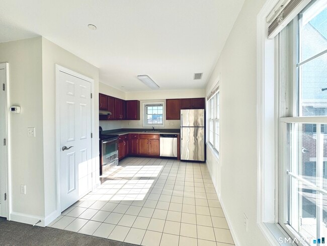 Photo - 36 Fairgate Dr