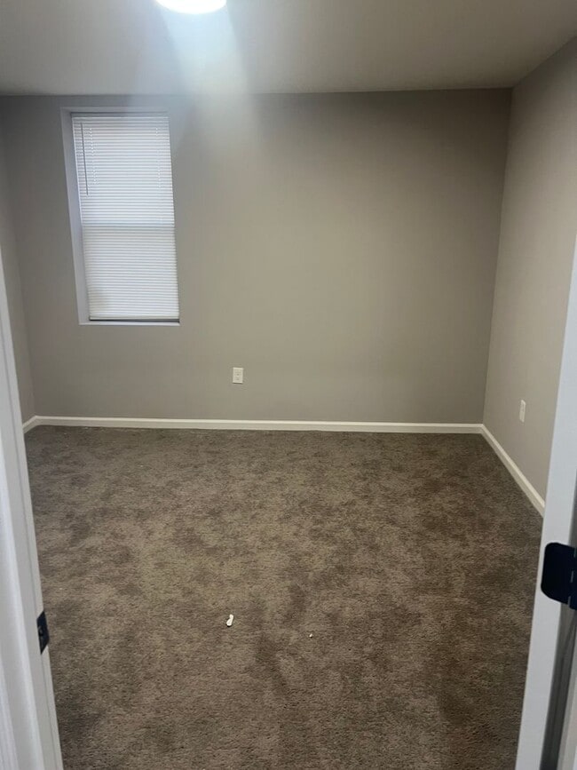 Photo - 2305 Whittier Ave