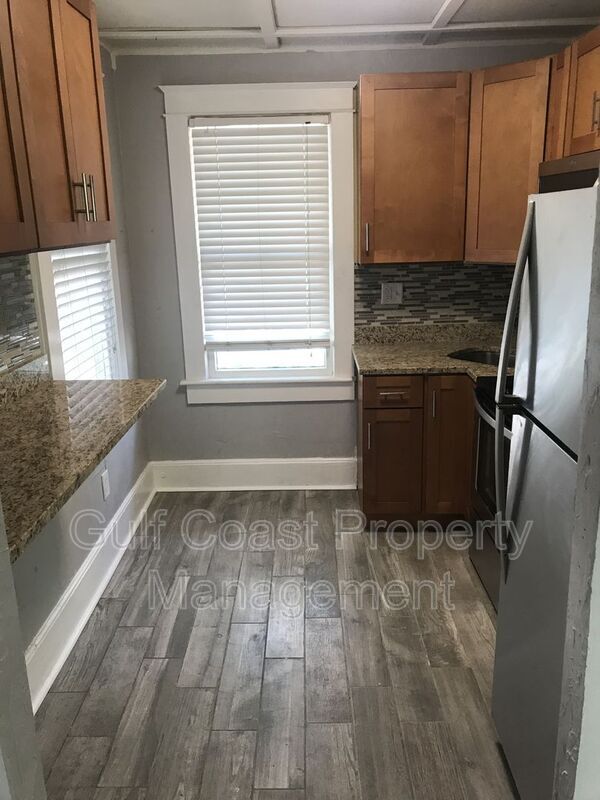 Photo - 1952 Morrill St