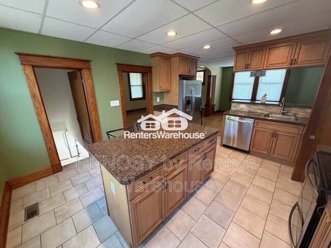 Photo - 6015 Rossville Blvd