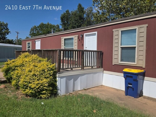Photo - 2410 E 7th Ave