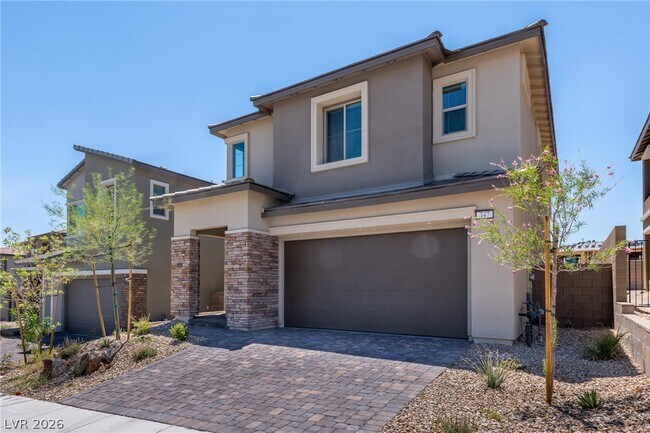 Photo - 747 Foreign Reef Wy