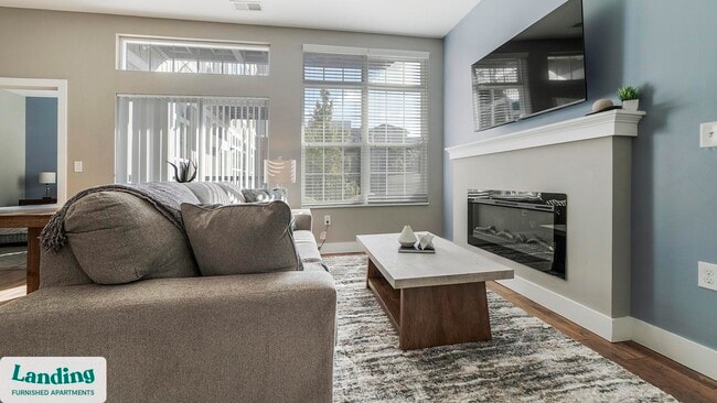 Photo - 41 E 9th Ave Unidad 2-206.1412110