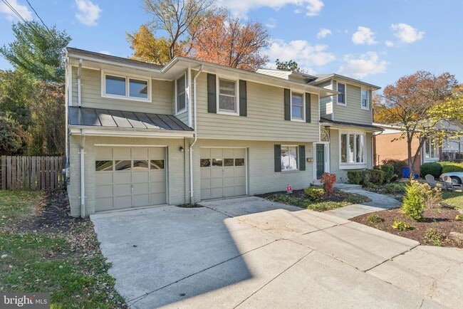 Building Photo - 7702 Leesburg Dr