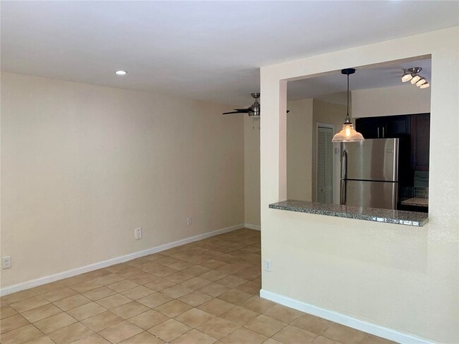 Photo - 521 NE 62nd St Unidad 521 NE 62 STREET APT 4