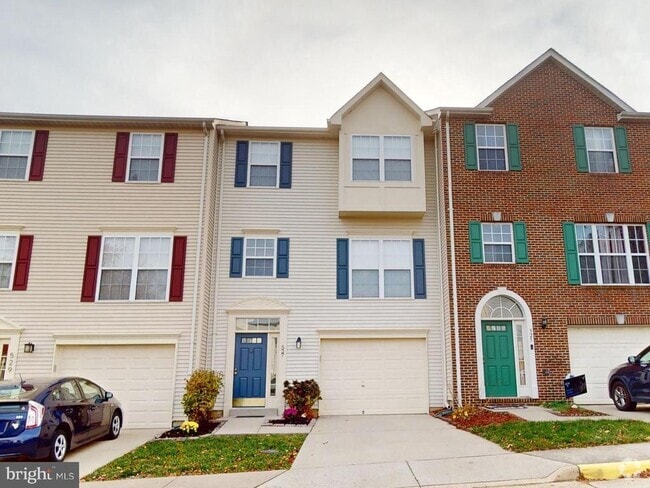 Building Photo - 527 Sparkleberry Terrace NE Rental